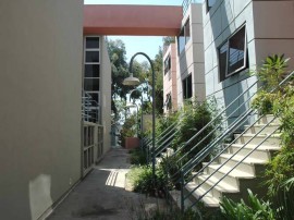 Award Winning Architectual Townhome – SOLD