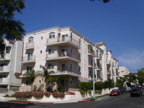 Luxury Penthouse in Brentwood – SOLD