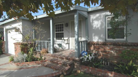 Vintage Home – SOLD