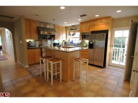 Traditional Style Mar Vista Home – SOLD