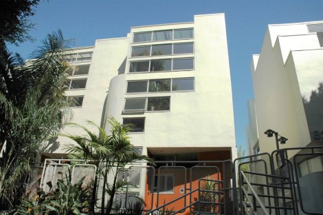 Stunning Architectural – SOLD