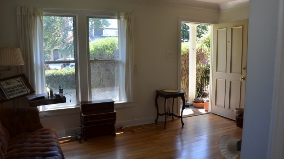 549 Rialto Ave, Venice California Bungalow – SOLD